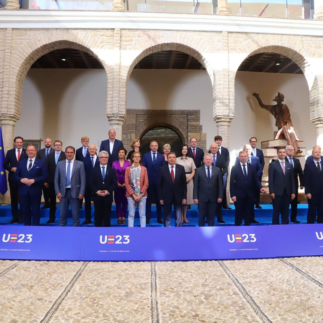 09a3f424-8591-4c19-aad6-2783f7c64fe5_source-aspect-ratio_default_0